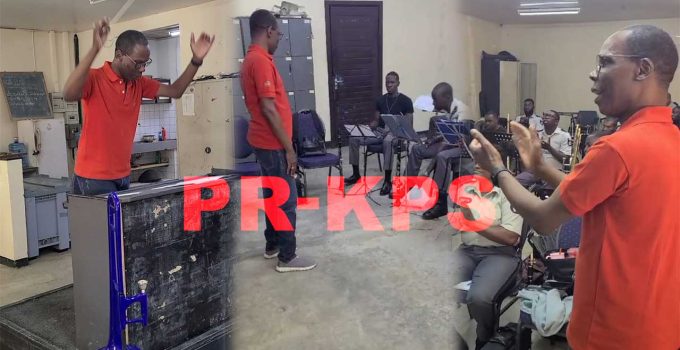 Muziekworkshop en schenkingen aan politiekapel Suriname door goede vriend KPS