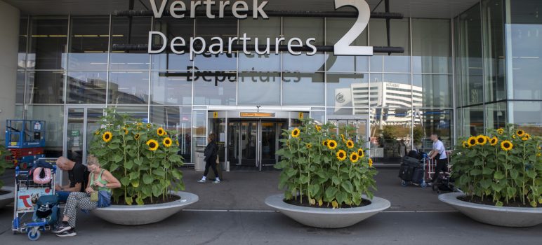 schiphol airport vertrekhal