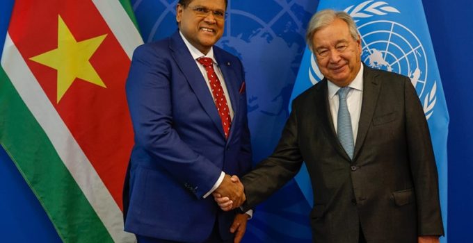 Santokhi voert bilateraal overleg met VN-secretaris-generaal António Guterres