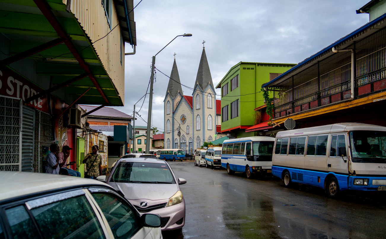 suriname paramaribo saramaccastraat