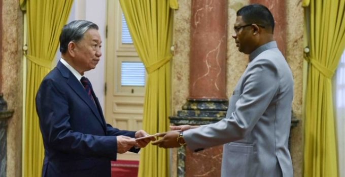 Ambassadeur Hardien overhandigt geloofsbrieven aan president Tô Lâm van Vietnam