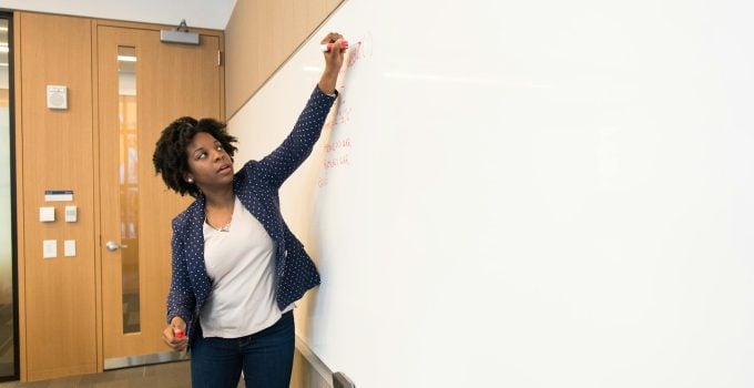 Kritiek op aanpak lerarentekort groeit in samenleving