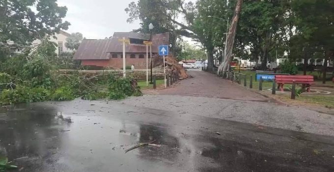 Storing in de bovenatmosfeer veroorzaakt rukwinden en overlast in Suriname