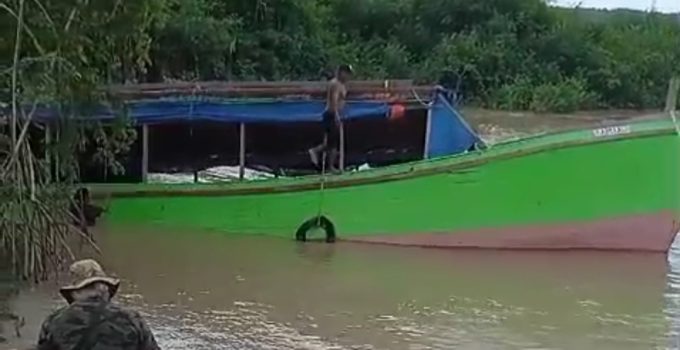 Tweede zinkende passagiersboot in Nickerie wekt bezorgdheid