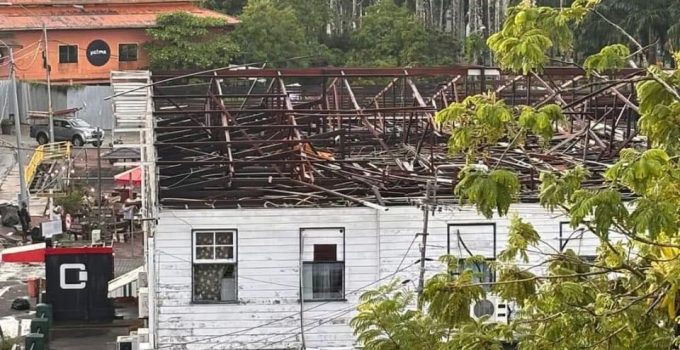 Natuurgeweld legt zwakke staat ROS-hoofdgebouw bloot, was jaren terug afgekeurd