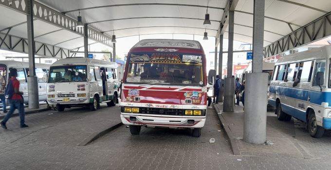 Met de bus gaan in Suriname is enorm statusverlagend