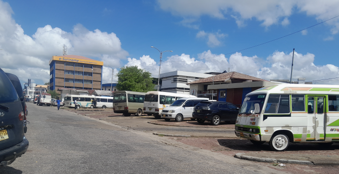 paramaribo suriname bus staatsbus lijnbus nvb stad