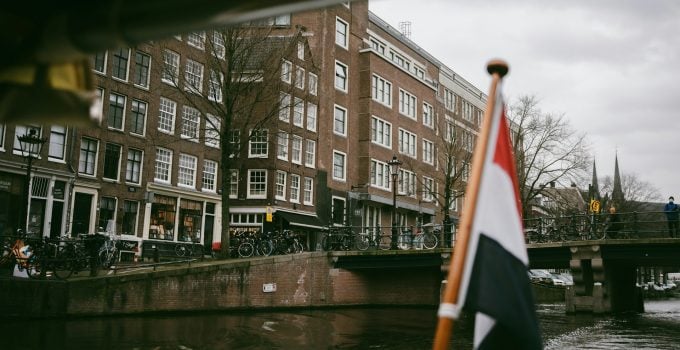 nederland amsterdam vlag grachten kanaal