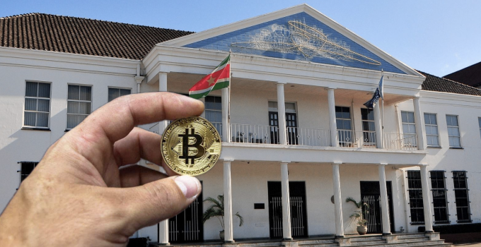 Suriname’s Bitcoin-droom op losse schroeven door ‘gefaald El Salvador-project’