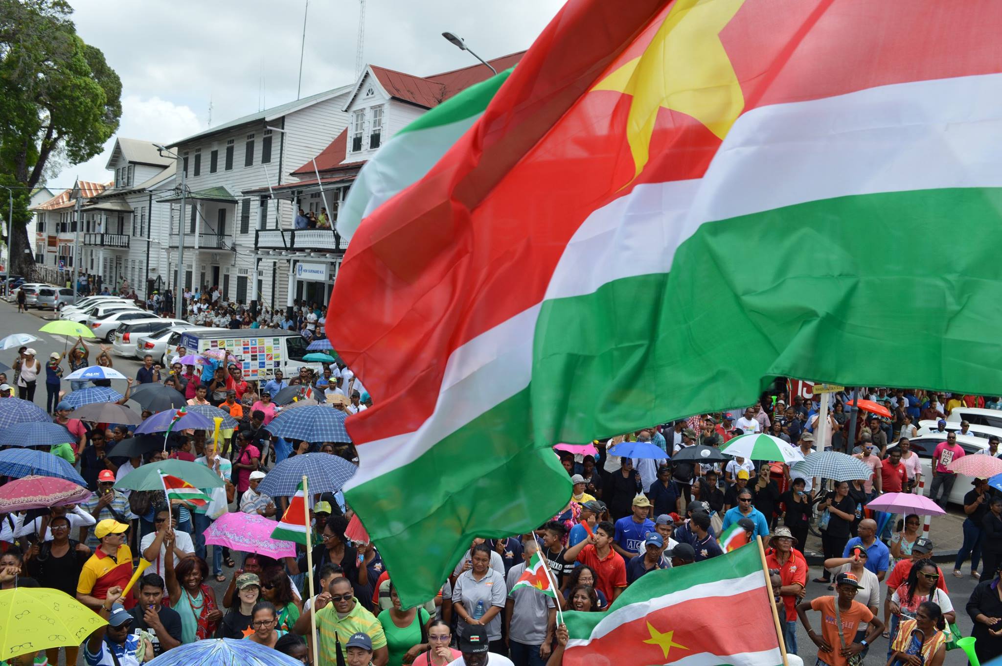 protest actie suriname