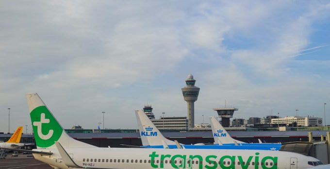 transavia klm schiphol airport