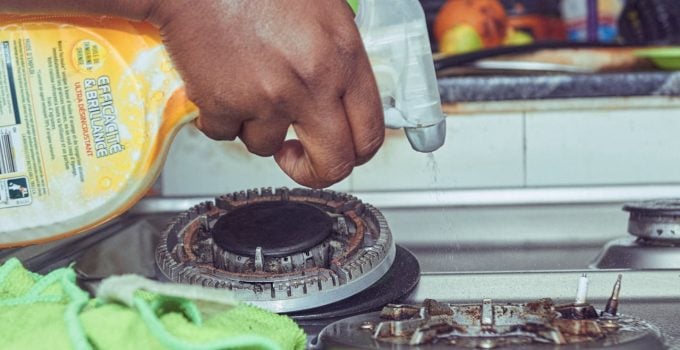 schoonmaakmiddel keuken schoonmaken